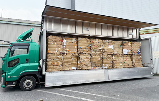 トレーラー　大型ウイング